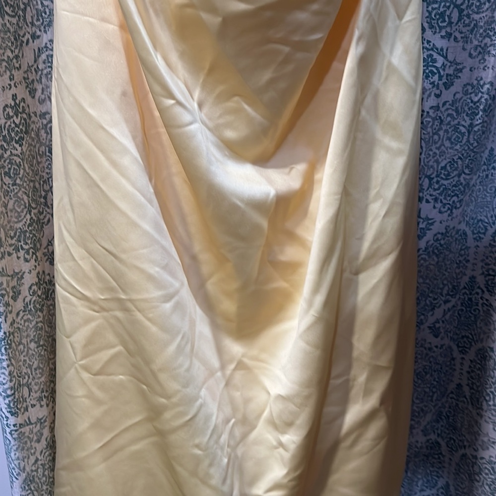 Davids Bridal Golden Yellow Gown Prom Homecoming Dress - Picture 5 of 13